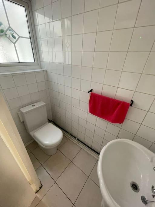 Beautiful Rooms In Prime Location! Londra Esterno foto