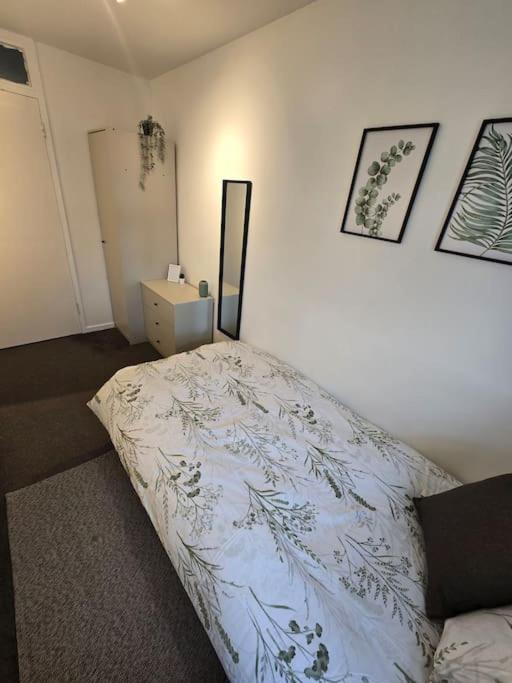 Beautiful Rooms In Prime Location! Londra Esterno foto